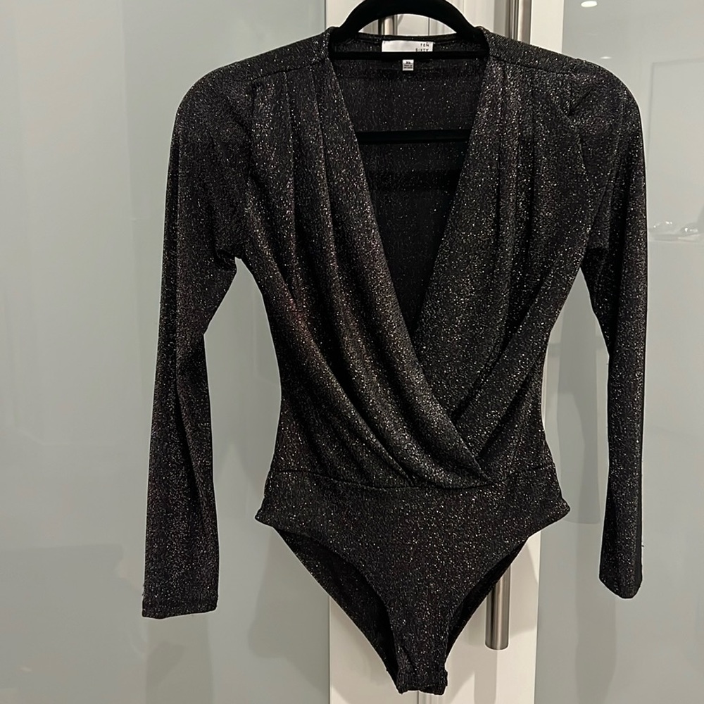 Ten Sixty Sherman Shimmer Bodysuit. Elegant, Snap Closure. Size XS